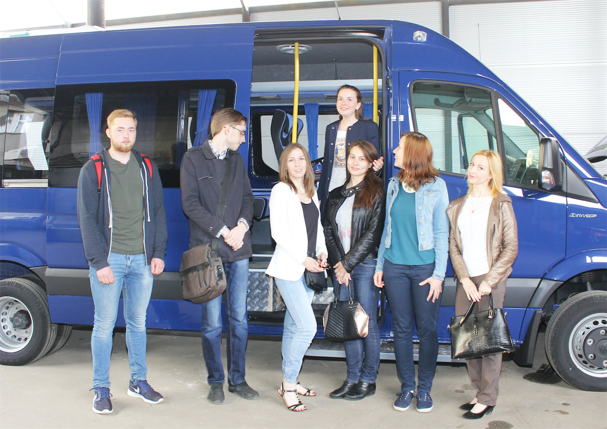 Автобус для людей с ограниченными возможностями для университета им. Н.И. Лобачевского